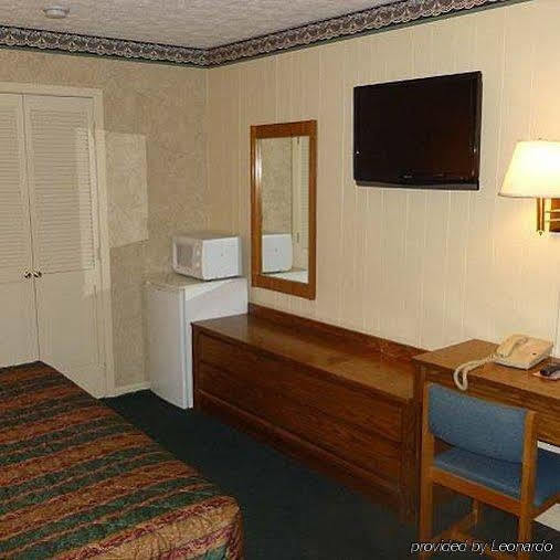 Guest Keeper Inn Van Wert Bagian luar foto